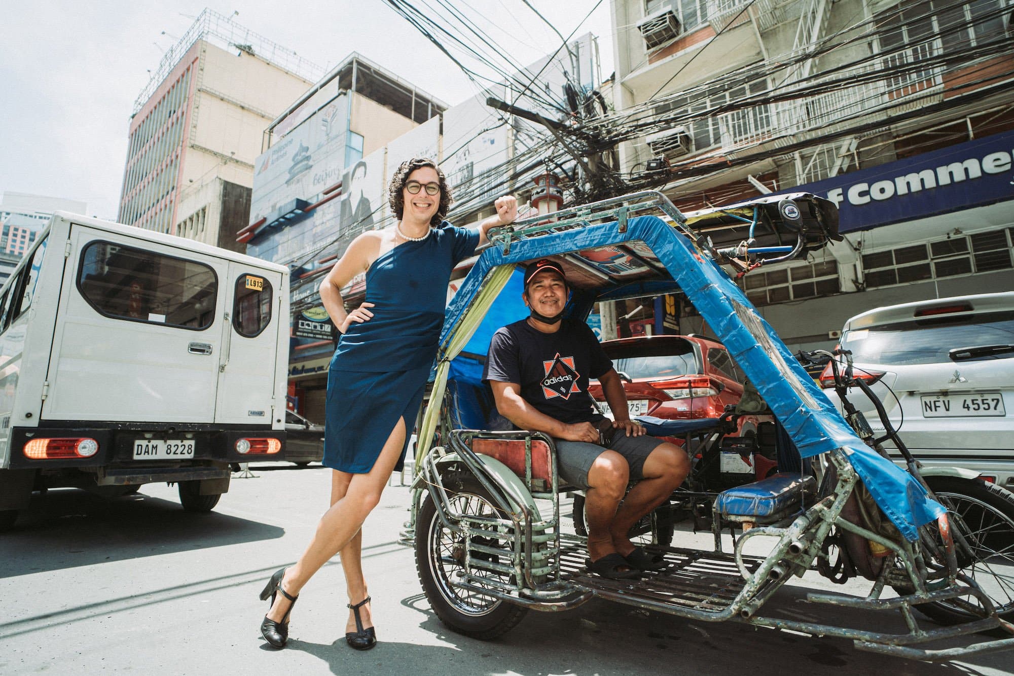 Manila park — wide shot